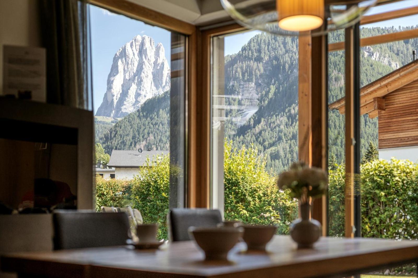 Apartments Chalet Anna Ortisei Zewnętrze zdjęcie